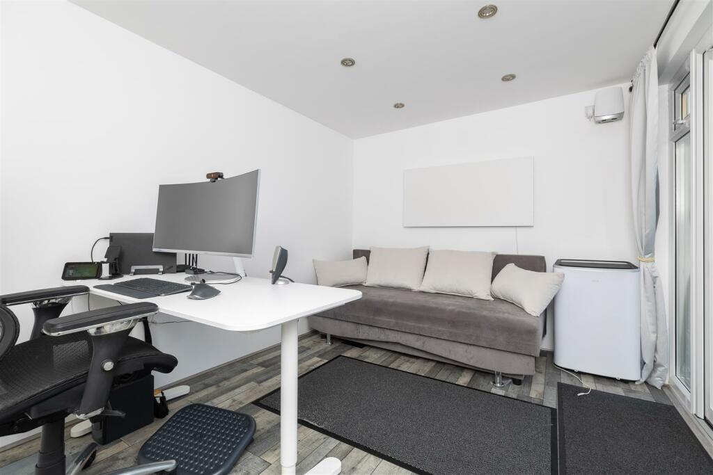 External Office