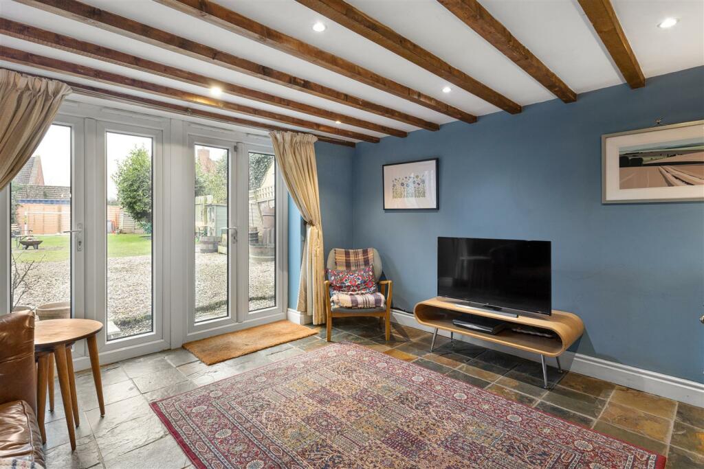 Montorse_Cottage_33.jpg