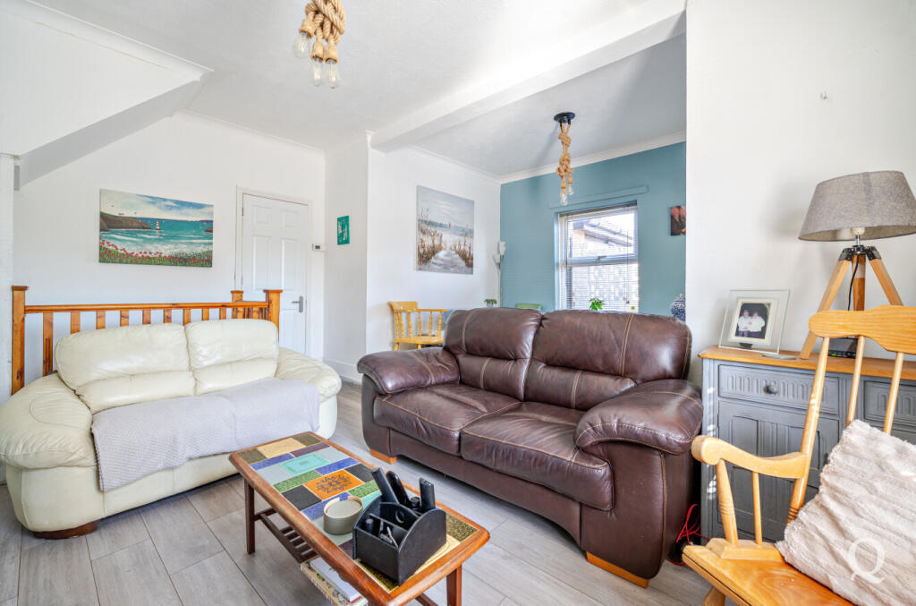 2527493a-bf77-4ed...