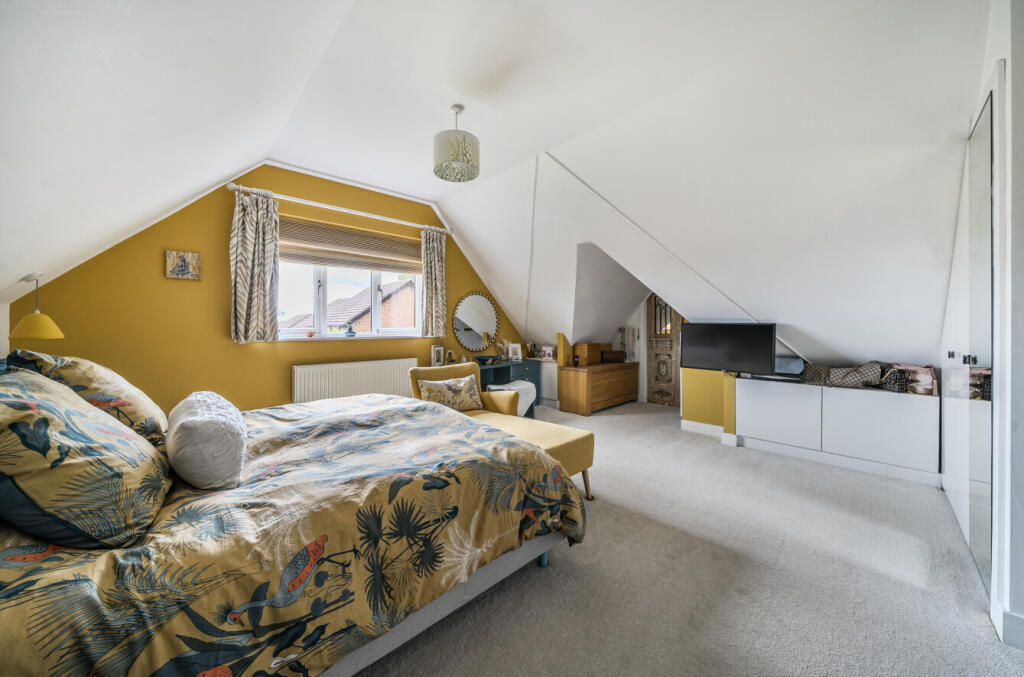 1306021-20-684205...