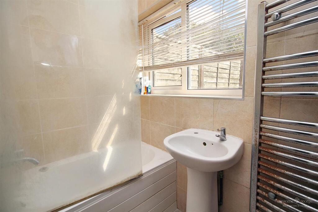 Ground Floor Bathroom