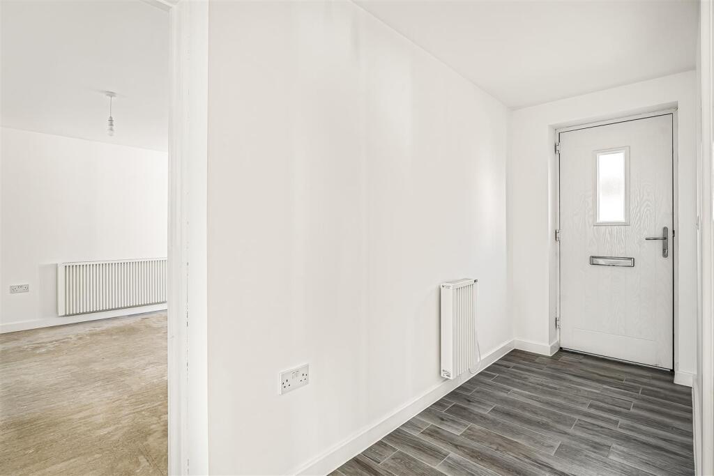7C Warwick Street