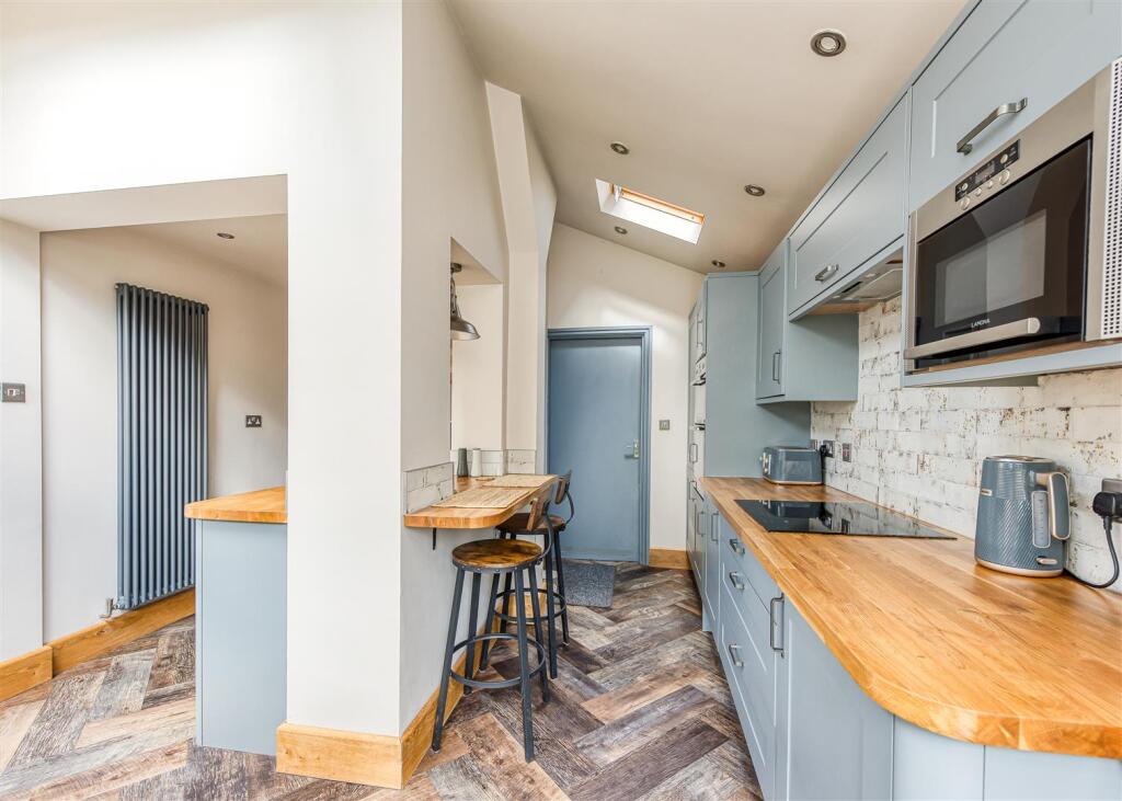 109 Pinfold Lane-Kitchen D.jpg