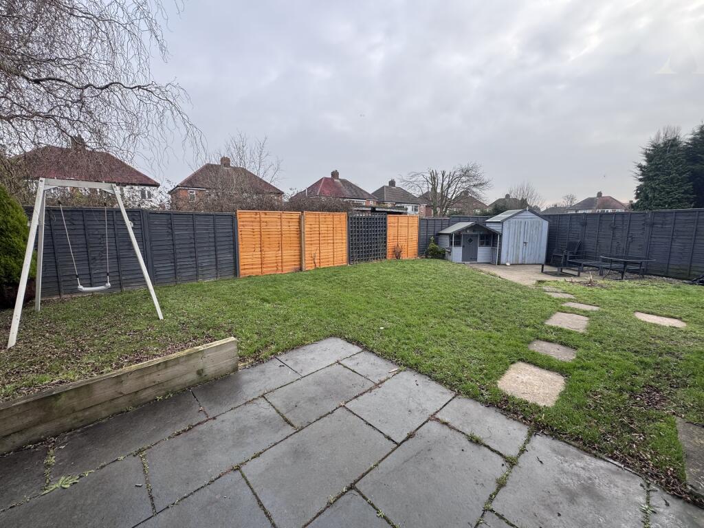 20 Jeremy Grove Garden 3