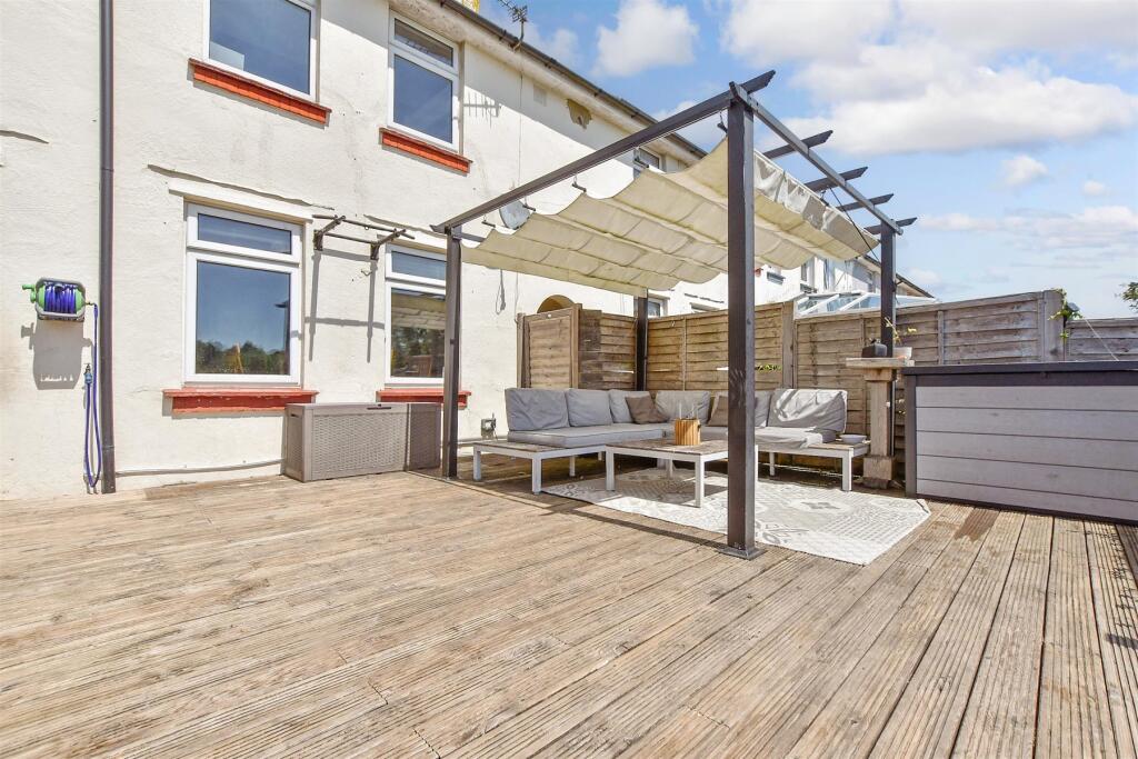 Patio / Decking