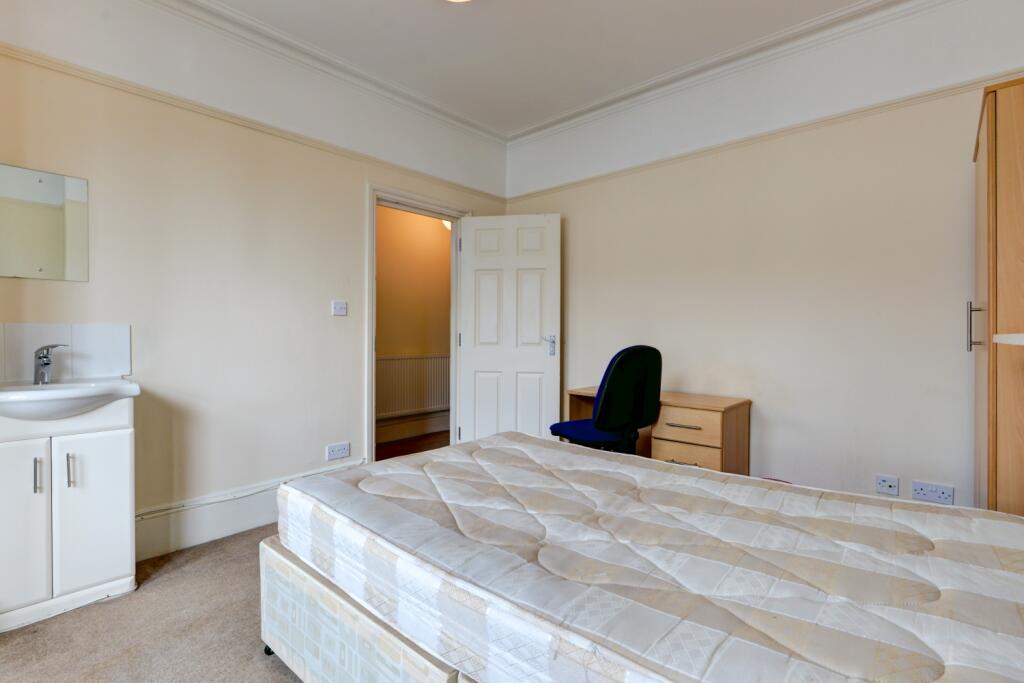 BED 1 (2)