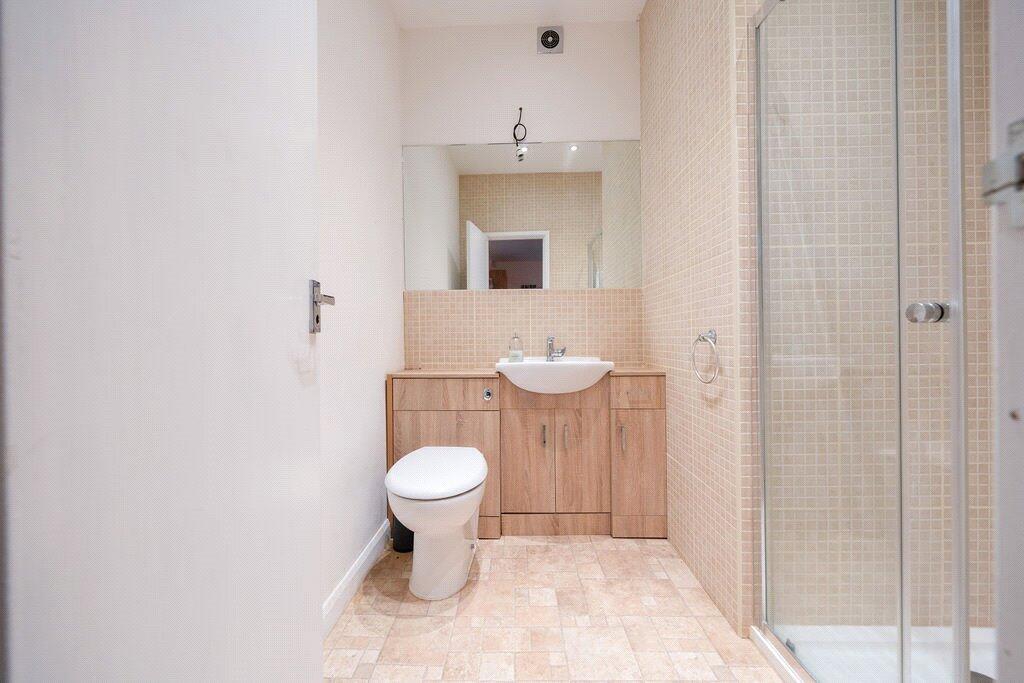 Outbuilding En Suite