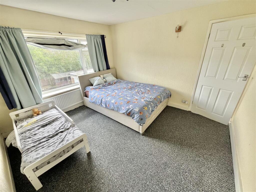 Bedroom 2 Aspect 2