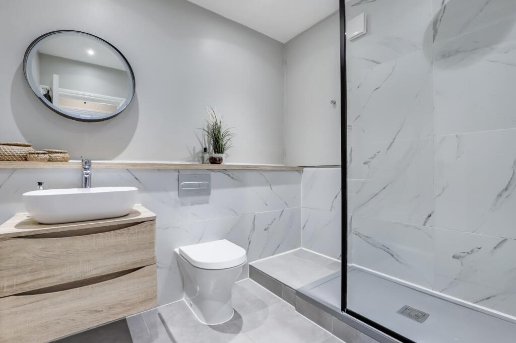 08-7b43JHPropWorld - Flat 2, 57 Cator Road - 22 - 