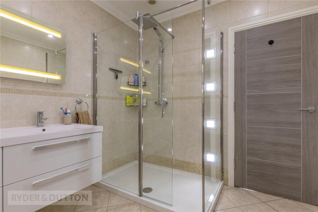 Ensuite Shower Room