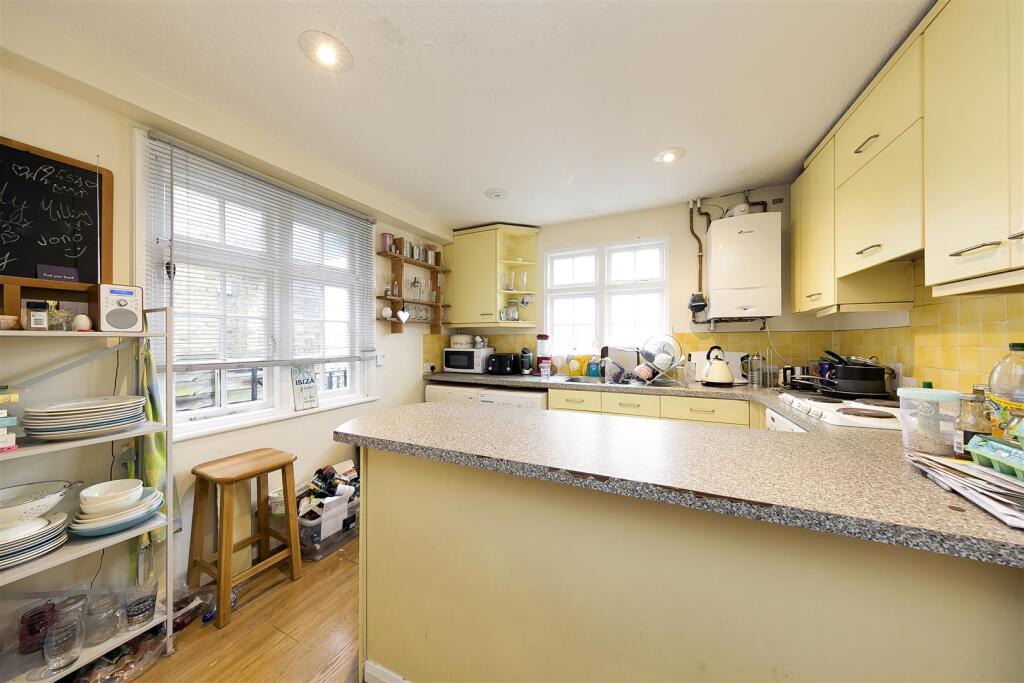 45A King Street Parade-02.JPG