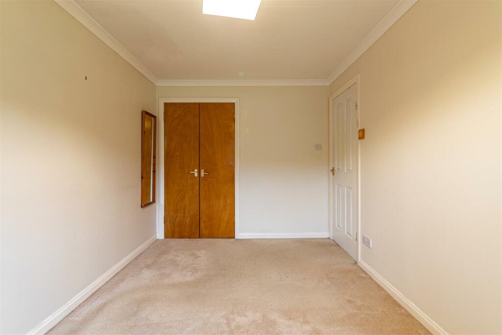 18 Abbotsferry Road Tweedbank 16.JPG