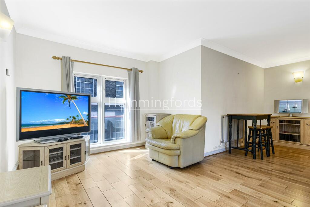 56_Leeds_Court-14.jpg