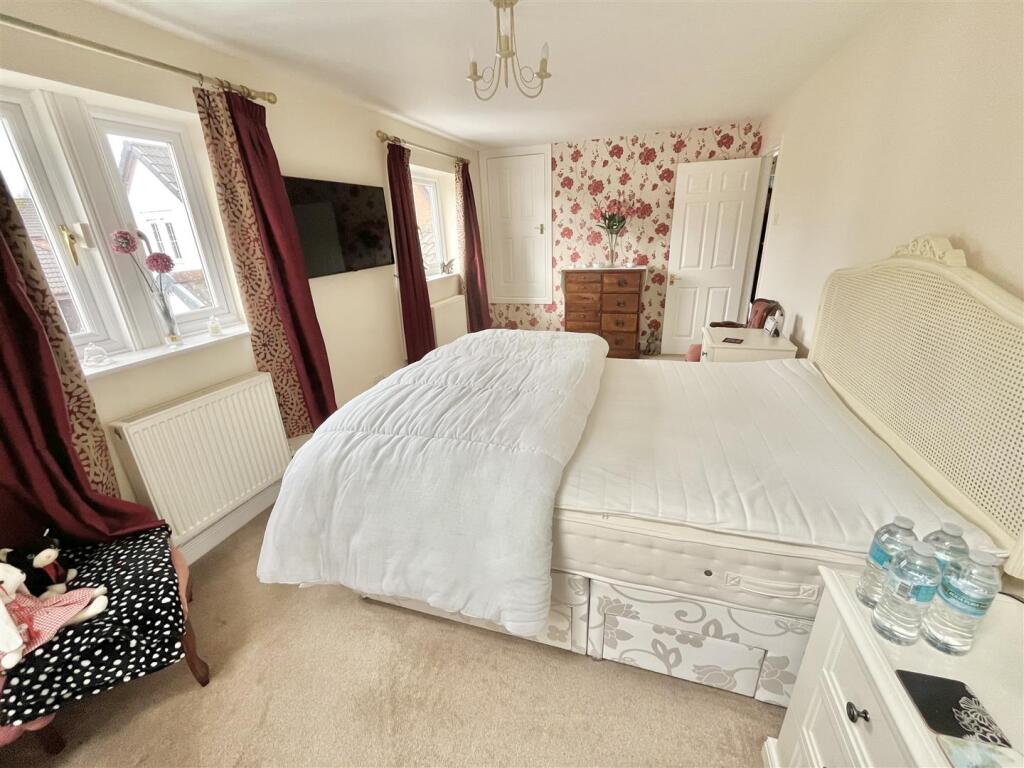 Bedroom 1 Aspect 3