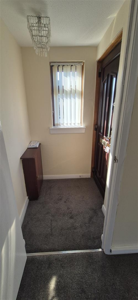 22 WoodcroftAvenue Bedroom3.png