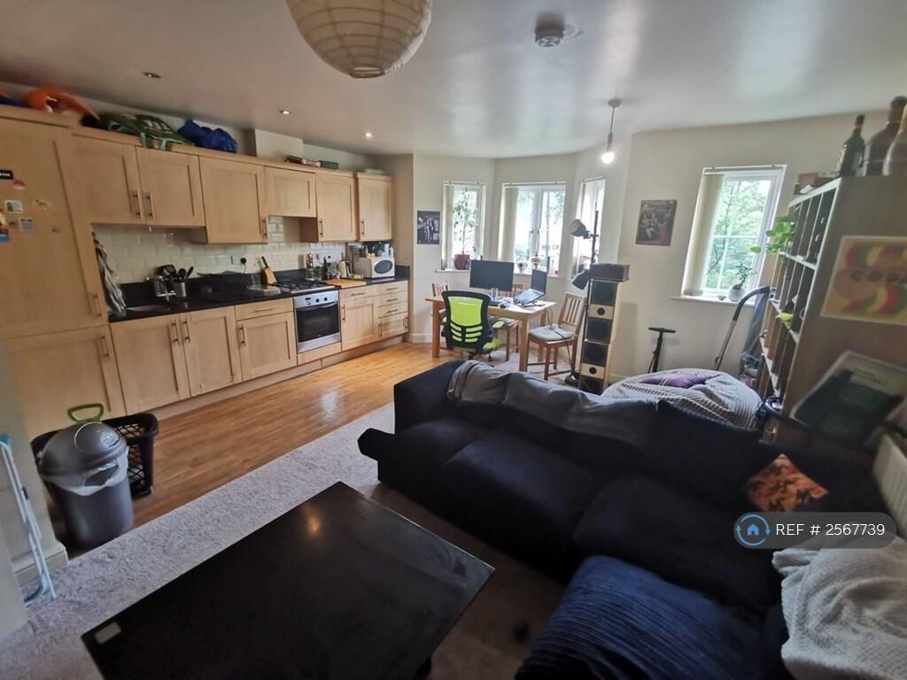 Kitchen/Living Area - Previously