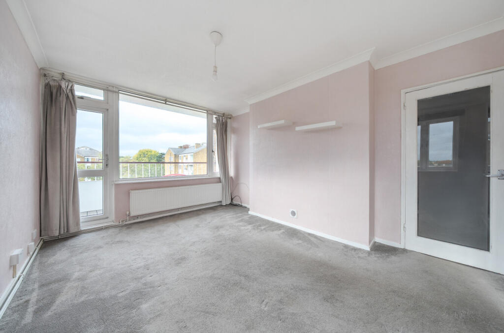 1365295-7-68ecd11...