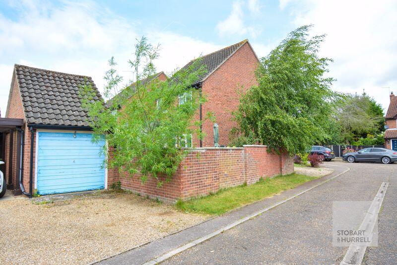 Garage with Parking 