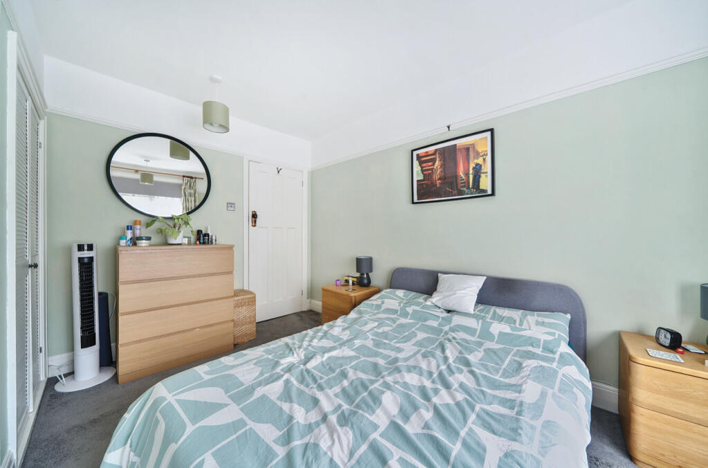 1318774-24-686d0d...