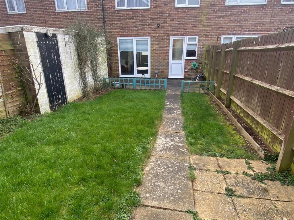 11 Coleridge Walk, Daventry