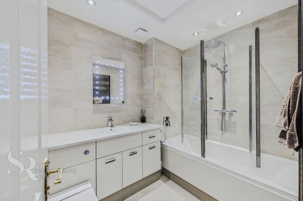 Main Bathroom