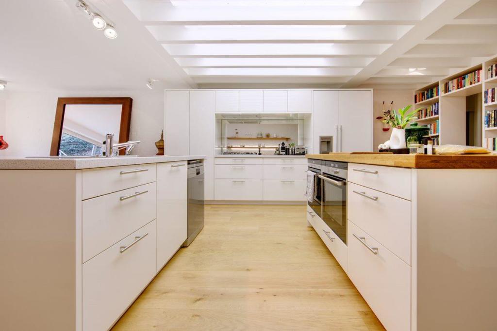 kitchen 1.jpg