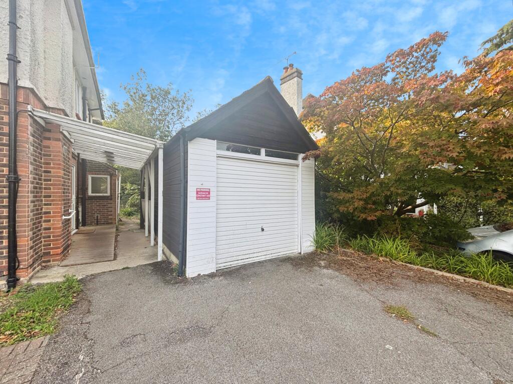 3ec30342-garage 20sh