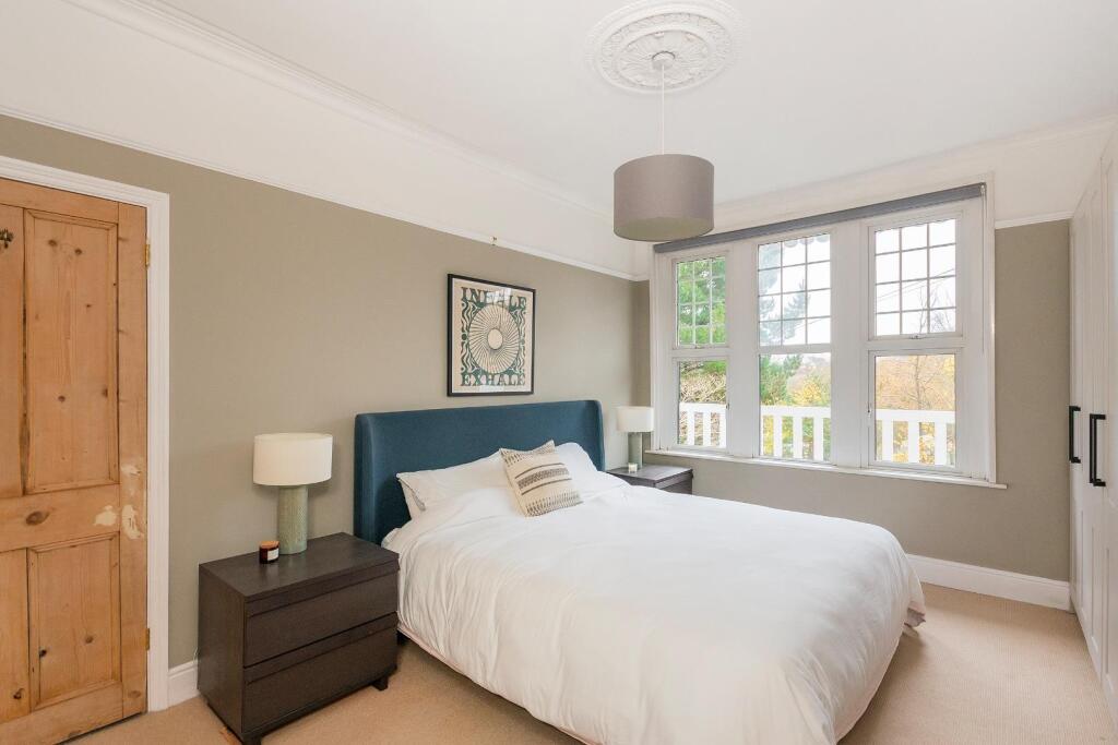 0R1TBN - Bedroom H.jpg