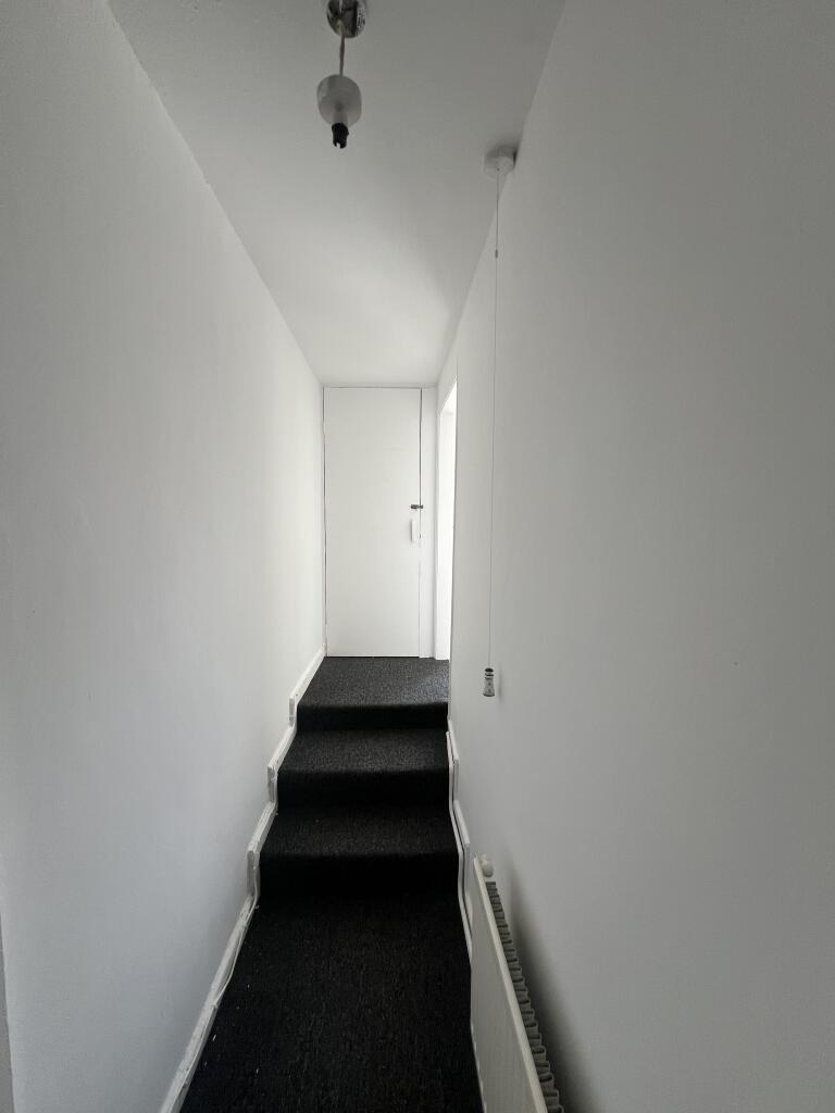 Flat 2, 24 Gt. Georges Road L22 1RD