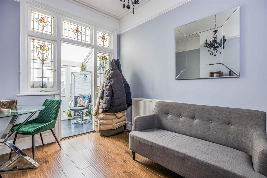 72 Haslemere Road, Southsea-Small-PorticoMarketing