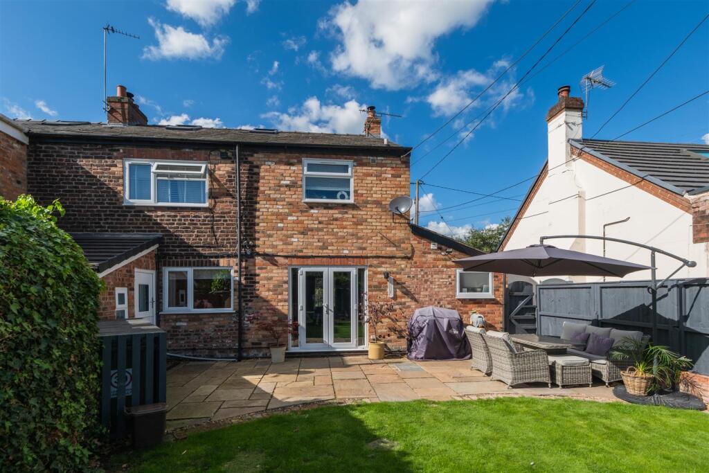 26 The Avenue-041.jpg