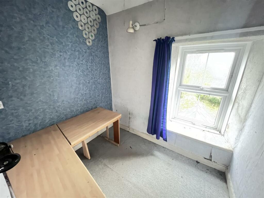 Bedroom 3 / Box Room