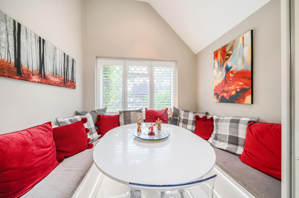 1331965-10-6888ec...