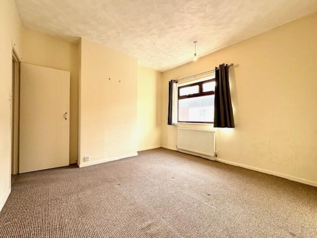 Bedroom 1a