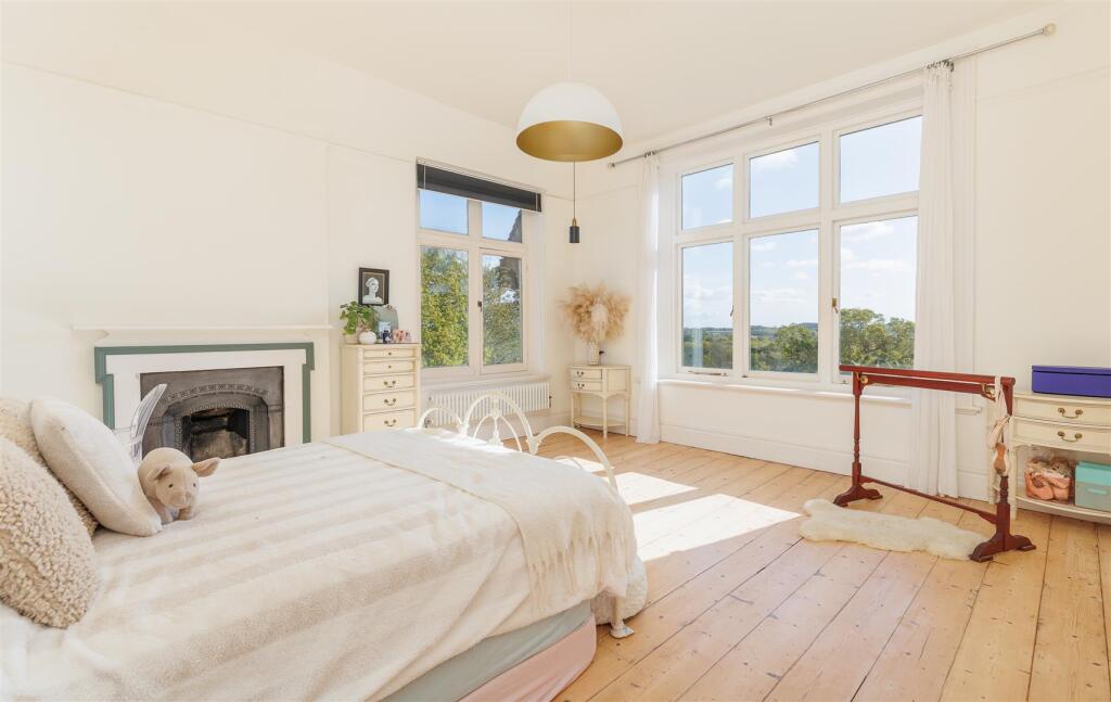 Principal Bedroom