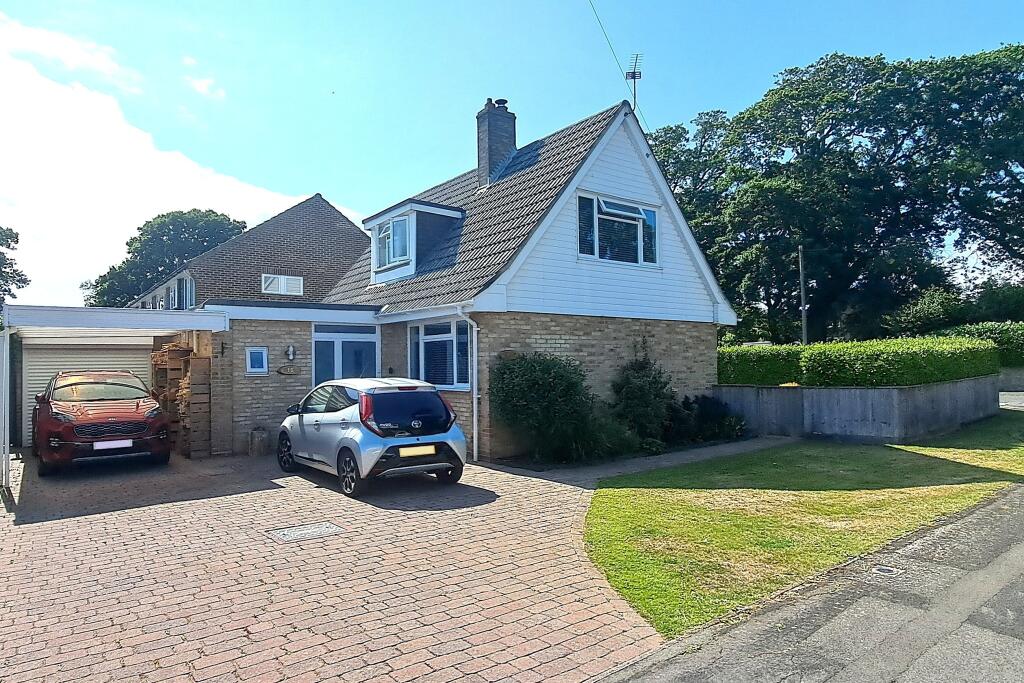 Branksome Close New Milton Hampshire BH25 6BQ
