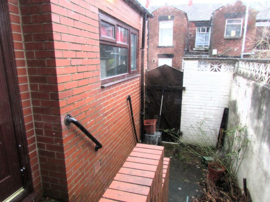 MontgomerySt22yard.JPG