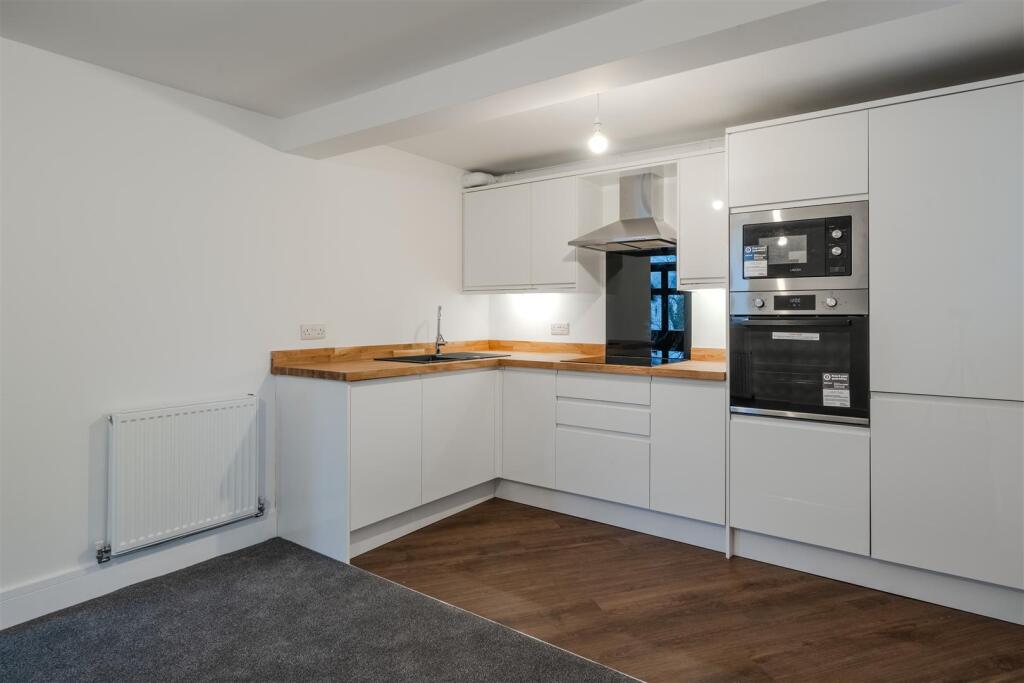 Open Plan Kitchen-2.jpg