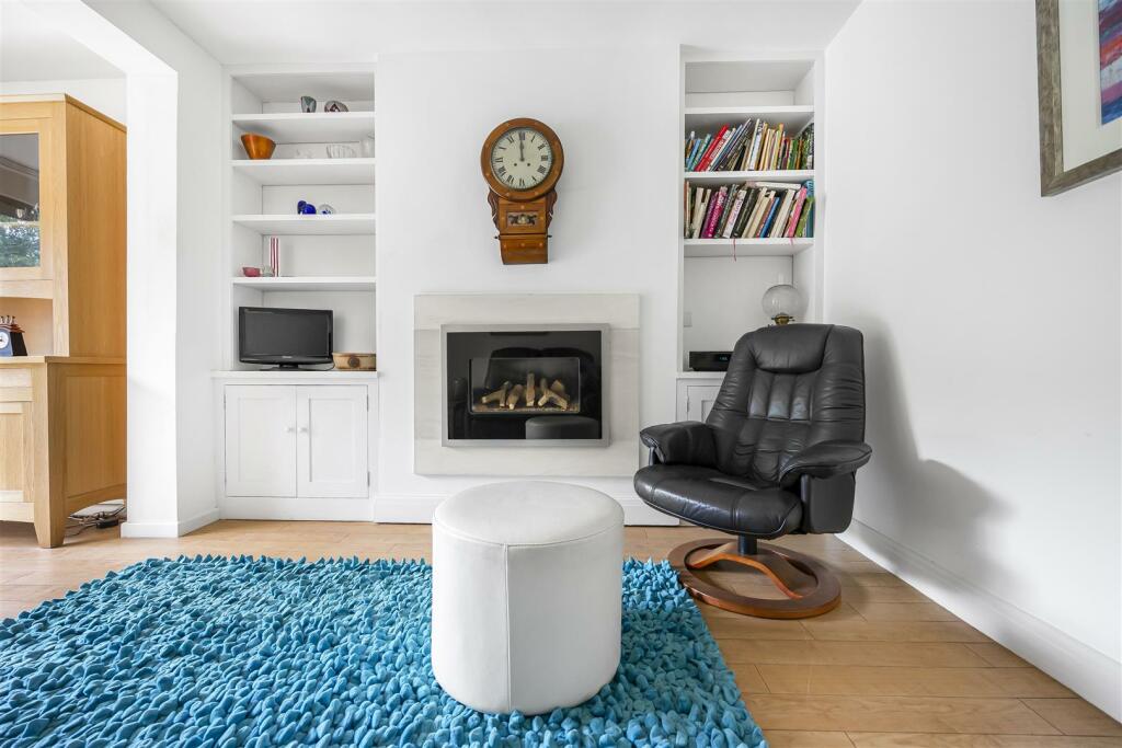 Cleeve View Road | Family Room