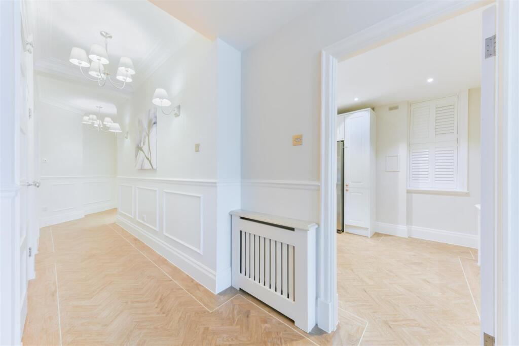 MALVERN COURT, 7- (8).jpg