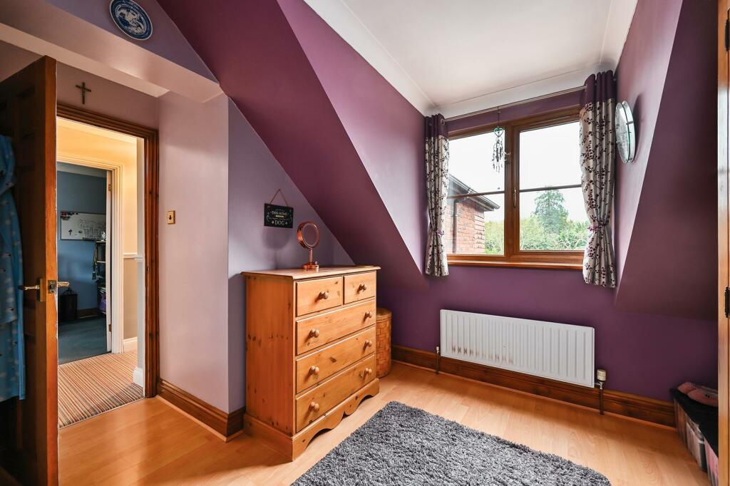 ROSE COTTAGE - TN17 3AN (31).jpg
