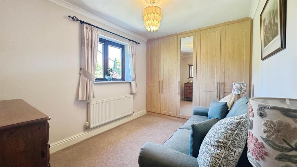 92caeb96--4261-8A0E-E58E2CFC1E0A-40577-00000CE137B