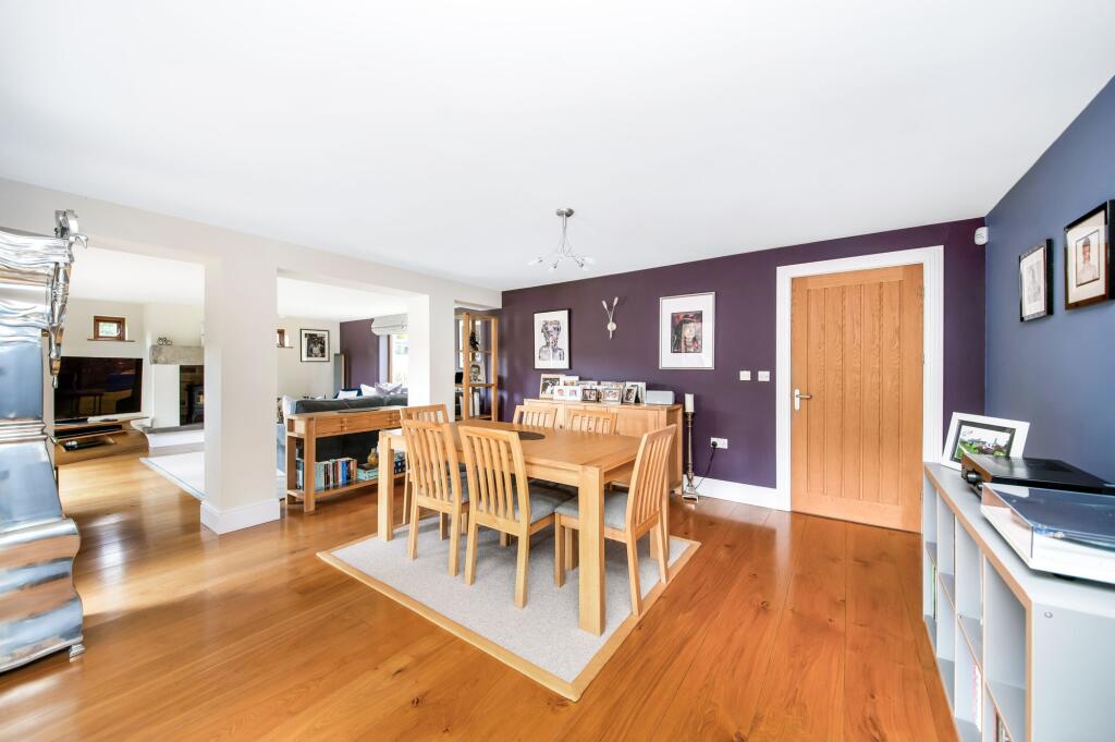 OPEN PLAN LIVING DINING ROOM