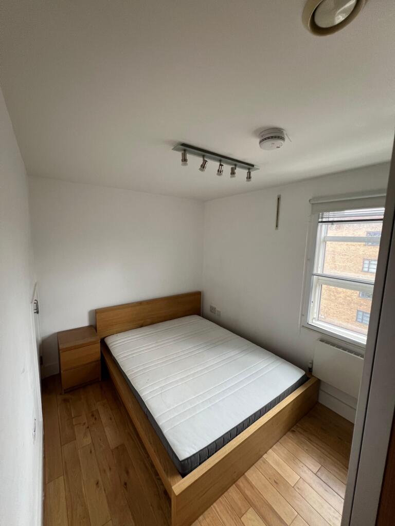 31034724-11bd-48c7-96f5-f3e630c389e9