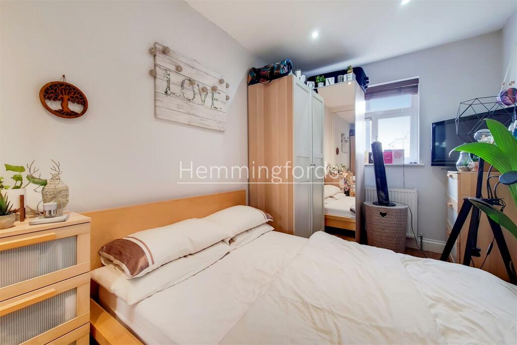 6_Bedroom 4-0.jpg