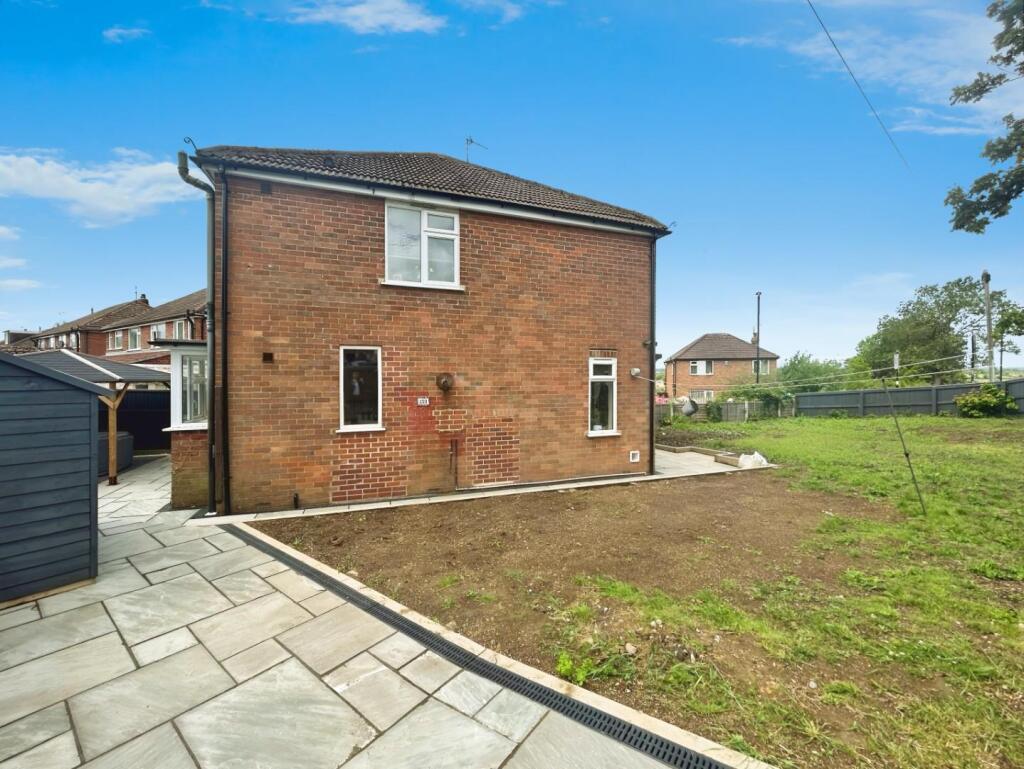 1e75ffe1-External 202.jpg