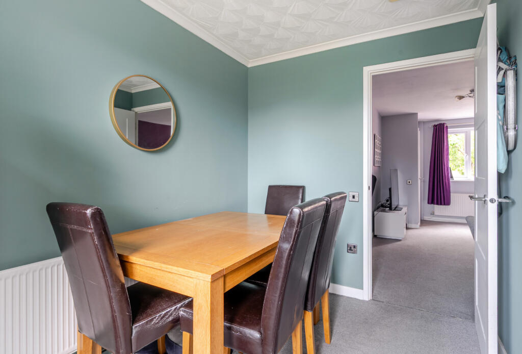 1333061-15-689dd7...