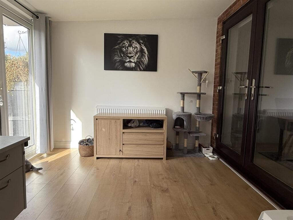 Extended Reception Room / Utility Room / Home Offi