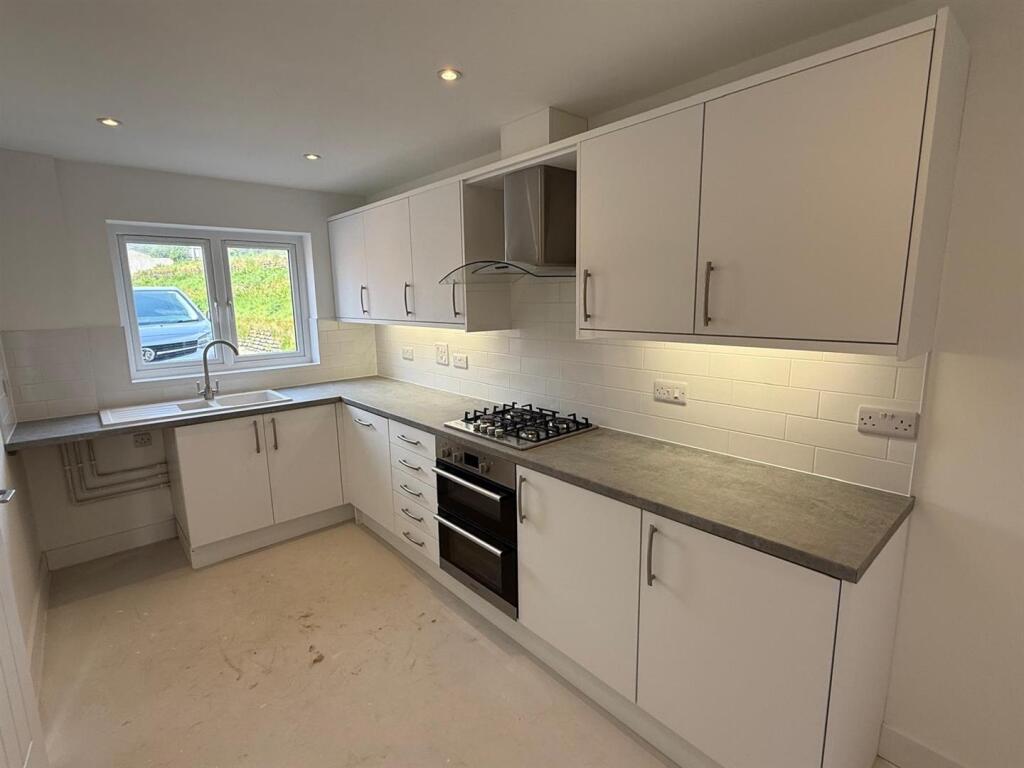 Plot 477 Kitchen.jpeg