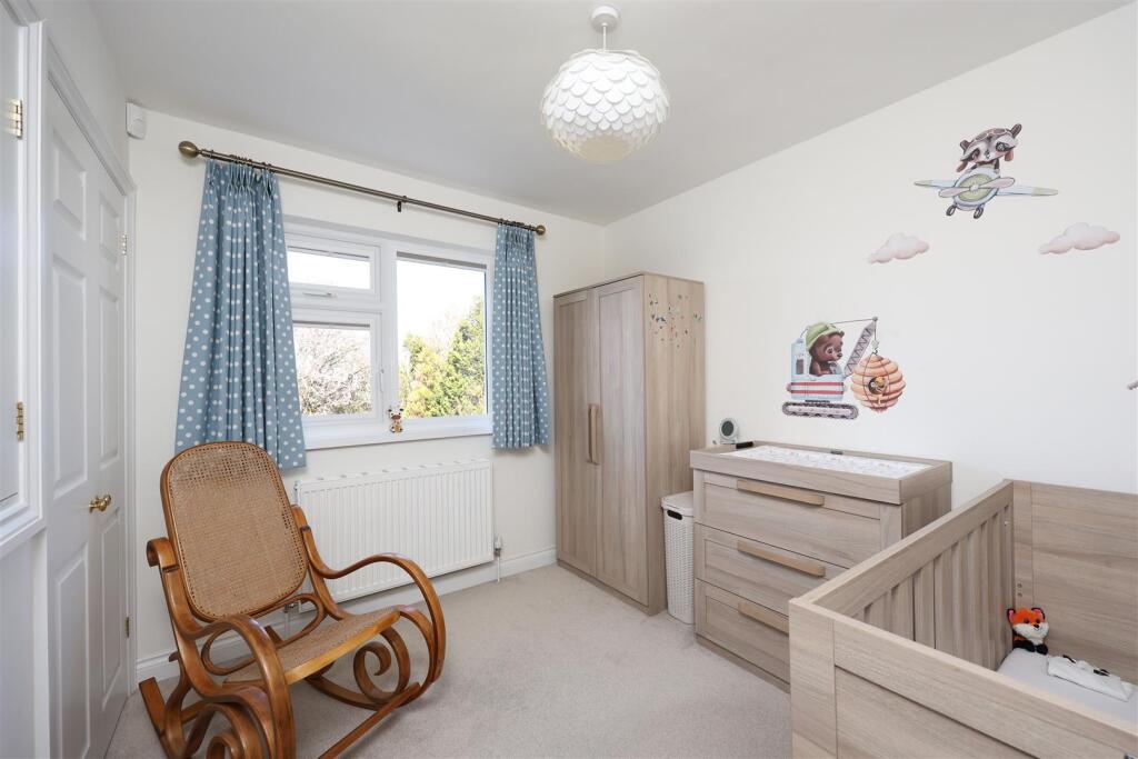 16 Silbury Rise 49.JPG